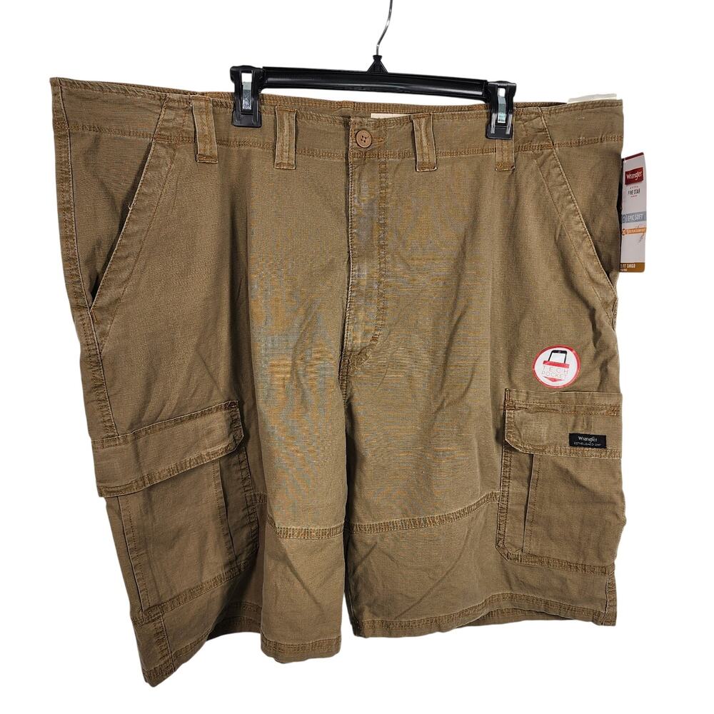 Wrangler Men Relaxed Fit Cargo Shorts Size 46 Stretch Kangaroo Ripstop 10 Inseam